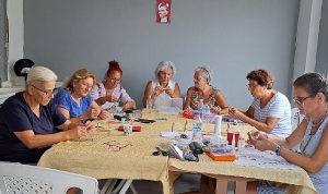 kadinlarin-el-emegini-degerlendiren-mahalleevleri-projesi-1PaMVHQl.jpg