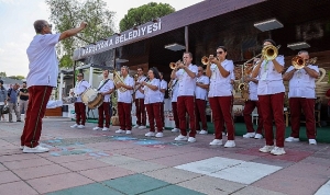 karsiyaka-belediyesinin-izmir-enternasyonal-fuarindaki-cekim-noktasi-standi-yogun-ilgi-goruyor-mx5BN1rV.jpg