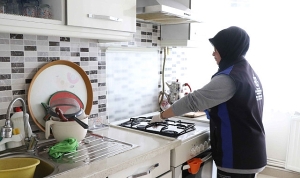 kocaeli-buyuksehir-belediyesinin-evde-bakim-hizmetleri-ile-vatandasa-destek-pYMhkWCu.jpg