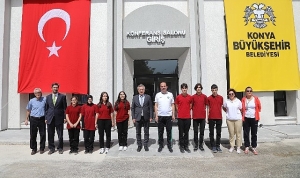 konya-lisesinde-yenilenen-konferans-ve-spor-salonu-hizmete-acildi-YEZJFUeH.jpg