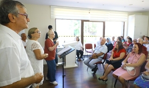 antalya-buyuksehir-belediyesinden-dunya-alzheimer-gununde-anlamli-etkinlik-wiggZ6Wr.jpg