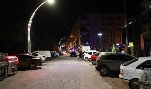 gemlikte-kumsal-sokak-yenilendi-modern-ve-konforlu-bir-gorunum-kazandi-dhf7VP9y.jpg