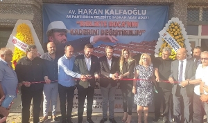 hakan-kalfaoglu-ile-bucada-hizmet-seferberligi-basladi-eSdIfQLv.jpg