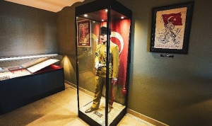 hisart-canli-tarih-muzesinden-cumhuriyetin-100-yilina-ozel-sergi-dirilisten-kurtulusa-giden-yol-xZ18RabH.jpg