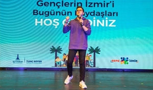 izmir-buyuksehir-belediyesinden-genclere-yapay-zeka-ve-yazilim-egitimi-destegi-16X8cvJE.jpg