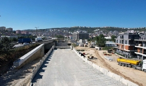 kandira-yolunda-trafik-akisini-rahatlatacak-yesilova-solaklar-koprulu-kavsagi-projesi-gelismeleri-rxE6nxmm.jpg