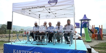 kartepe-belediyesinin-esme-ahmediye-mahallesinde-duzenledigi-koy-cemiyeti-programi-kiBN5iJh.jpg