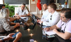 kemer-ve-jet2-isbirligi-2024-turizm-sezonuna-guclu-baslangic-Wua3Nxej.jpg