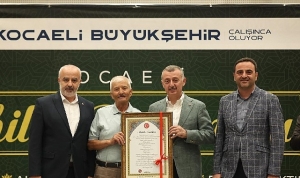 kocaeli-buyuksehir-belediyesi-ahilik-haftasi-etkinligiyle-esnafin-yaninda-oldu-1lVduLfO.jpg