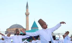 konyada-mistik-muzik-ve-sema-coskusu-20-uluslararasi-konya-mistik-muzik-festivali-basladi-RU6C6Z1n.jpg