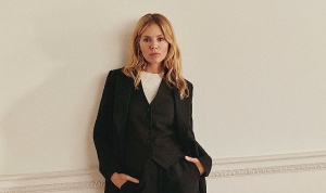 marks-spencer-2023-sonbahar-koleksiyonunun-yuzu-sienna-miller-oldu-LXvYCTSc.jpg