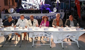 mudanyada-mursel-kara-incir-senligi-coskuyla-gerceklesti-5ygFGmTC.jpg