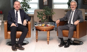 nilufer-kaymakami-murat-suzen-ile-nilufer-belediye-baskani-turgay-erdem-arasindaki-isbirligi-ve-ilce-SwDtW7Fh.jpg