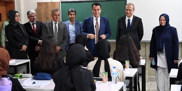 osmangazi-belediyesinin-egitime-katkilari-ve-bursa-anadolu-kiz-lisesi-ziyareti-12LRydR5.jpg
