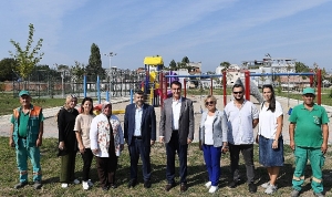 osmangazi-belediyesinin-park-yenileme-calismalariyla-ilceye-yeni-soluk-getiriliyor-YtVyAOOl.jpg