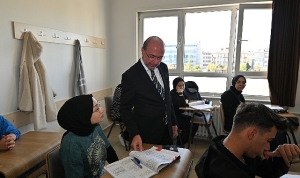 selcuklu-belediye-baskani-ahmet-pekyatirmacidan-egitimde-yeni-donem-ziyaretleri-xTWzaJvh.jpg