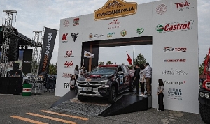 transanatolia-ralli-raid-yarisinda-continental-ve-general-tire-is-birligi-acG15Rxl.jpg