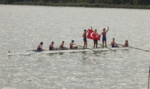 turkiye-kurek-milli-takimi-balkan-sampiyonasindan-madalyalarla-dondu-CbgfXQnM.jpg