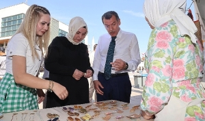 zeytinburnu-el-emegi-gunleri-2-kez-ziyaretcilere-acildi-hF9eW2wx.jpg