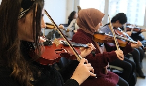zeytinburnu-kultur-sanat-merkezi-2023-2024-sezonu-ucretsiz-kurslar-ve-sanat-imkanlari-m9tdnbFT.jpg